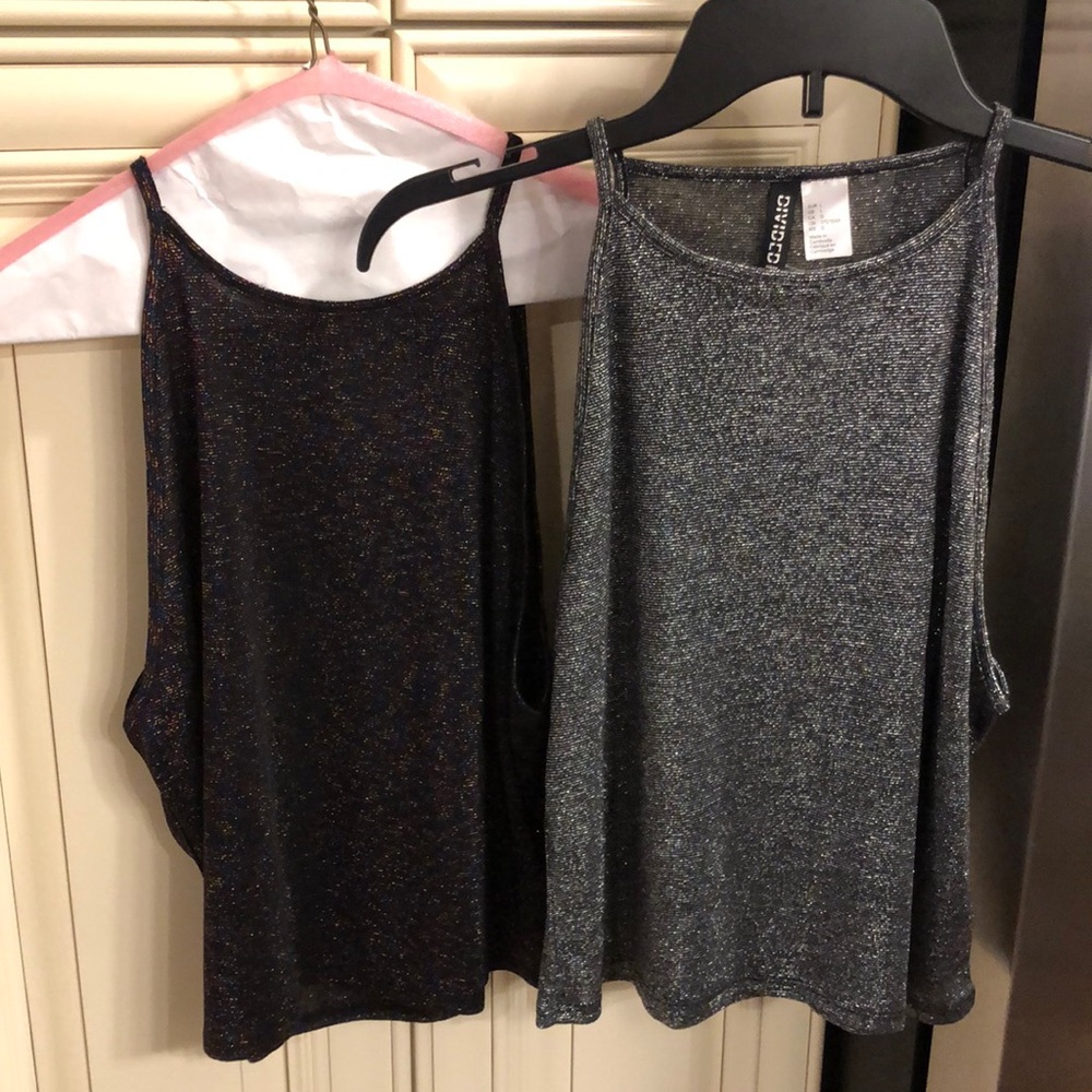 NEW Two (2) Divided Tops